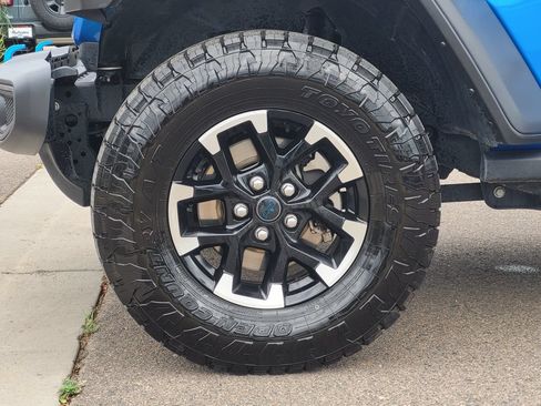 Used 2024 Jeep Wrangler Unlimited Rubicon 4xe AWD/4WD image 11