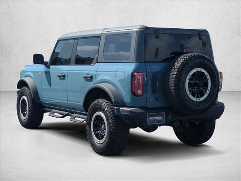 Used 2023 Ford Bronco Badlands w/ Sasquatch Package AWD/4WD image 8