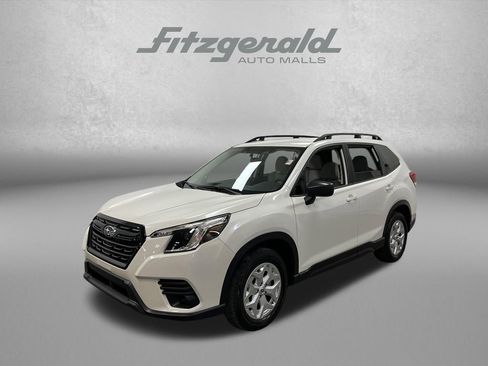 Used 2023 Subaru Forester AWD/4WD image 1