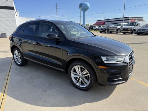 Used 2017 Audi Q3 2.0T Premium w/ Convenience Package AWD/4WD image 7