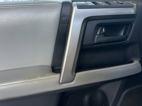 Used 2011 Toyota 4Runner Trail image 10