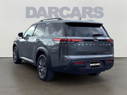 Used 2022 Nissan Pathfinder SV image 5