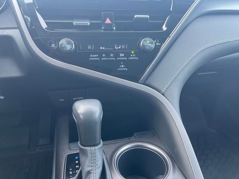 Certified 2023 Toyota Camry SE image 19