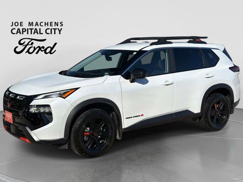 Used 2026 Nissan Rogue SV w/ Rock Creek Premium Package AWD/4WD image 9