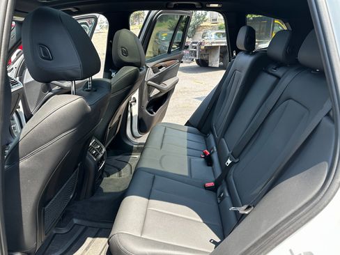 Used 2019 BMW X3 xDrive30i image 12