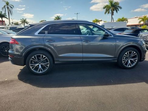 Used 2023 Audi Q8 Prestige image 7
