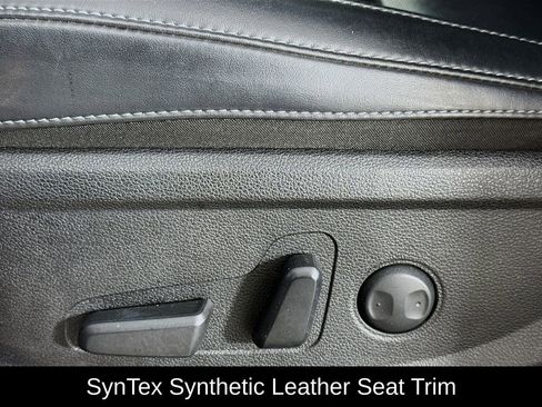 Used 2025 Kia Telluride S image 20