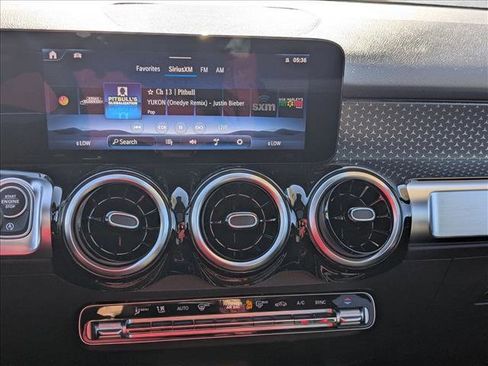 New 2026 Mercedes-Benz GLB 250 image 12