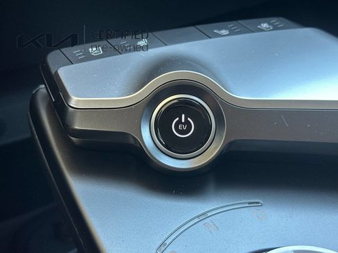 Certified 2024 Kia EV6 Wind RWD image 24