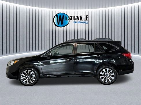 Used 2017 Subaru Outback 2.5i Limited image 16