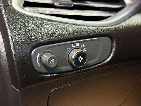 Used 2017 Chevrolet Malibu LS image 11