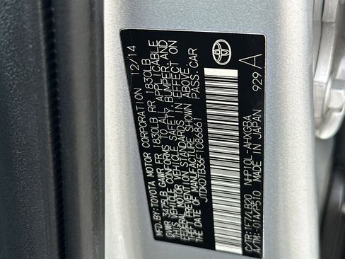 Used 2015 Toyota Prius C Four image 27