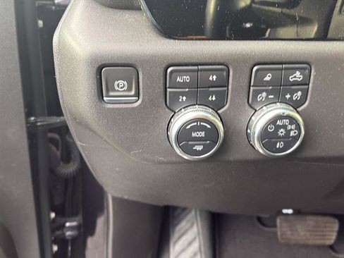 Used 2023 GMC Sierra 1500 SLT w/ SLT Premium Plus Package image 16