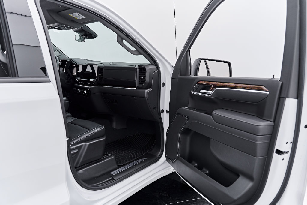 Used 2025 GMC Sierra 1500 Elevation RWD image 34