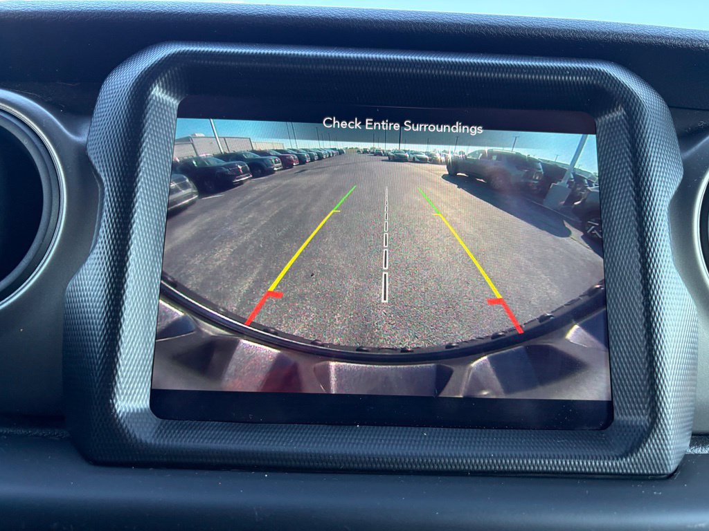 Used 2018 Jeep Wrangler Unlimited Sport S AWD/4WD image 33