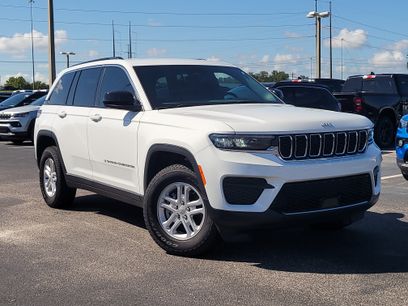 Used 2025 Jeep Grand Cherokee Laredo w/ Luxury Tech Group I