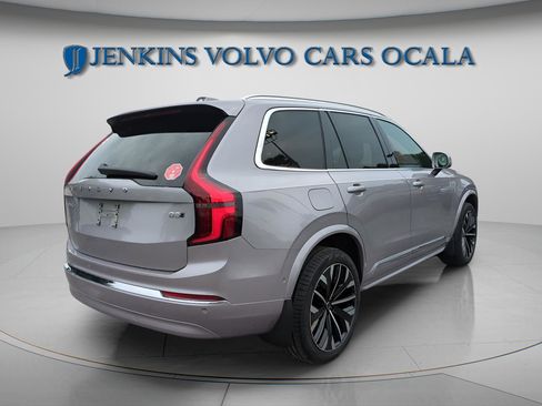 New 2026 Volvo XC90 B5 Plus image 8