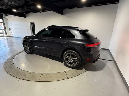 Used 2021 Porsche Macan AWD/4WD image 6