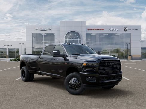 New 2026 RAM 3500 Big Horn w/ Night Edition AWD/4WD image 5