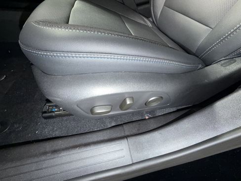 New 2026 Chevrolet Equinox EV LT image 14