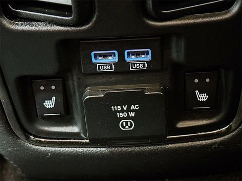 Used 2019 Dodge Durango R/T w/ Blacktop Package image 28