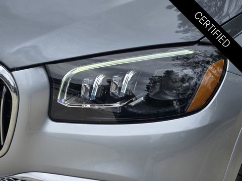 Used 2023 Mercedes-Benz Maybach GLS 600 4MATIC image 11