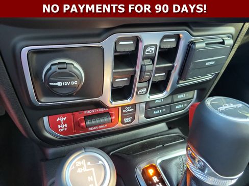 New 2025 Jeep Gladiator Rubicon w/ Convenience Group image 33