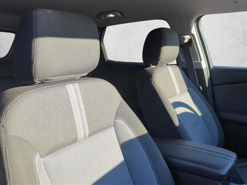 Used 2023 Chevrolet Blazer LT image 21