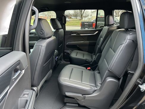 New 2026 GMC Acadia Elevation w/ Black Edition image 12