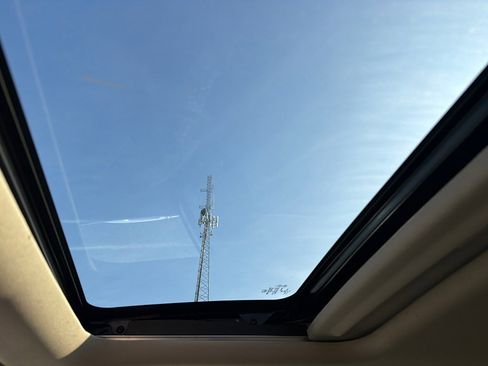 Used 2019 Honda CR-V EX image 11