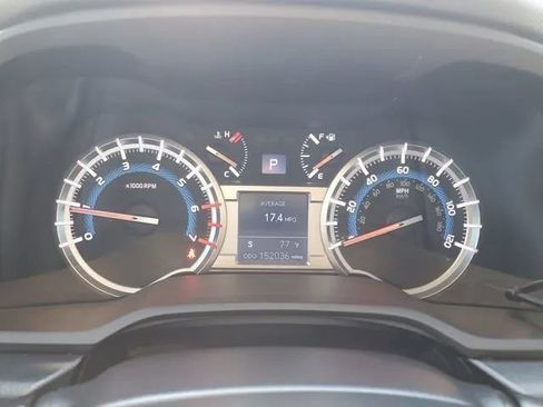 Used 2014 Toyota 4Runner Limited AWD/4WD image 25