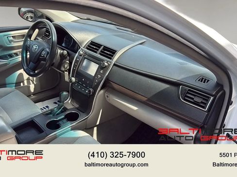 Used 2017 Toyota Camry LE FWD image 16