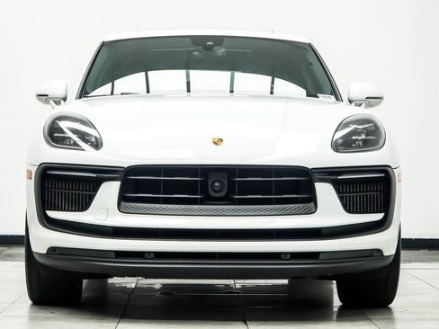 Used 2023 Porsche Macan S AWD/4WD image 10