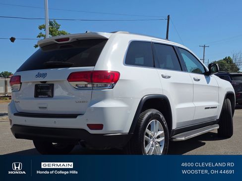 Used 2018 Jeep Grand Cherokee Laredo AWD/4WD image 20