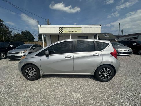 Used 2015 Nissan Versa Note S Plus FWD image 2