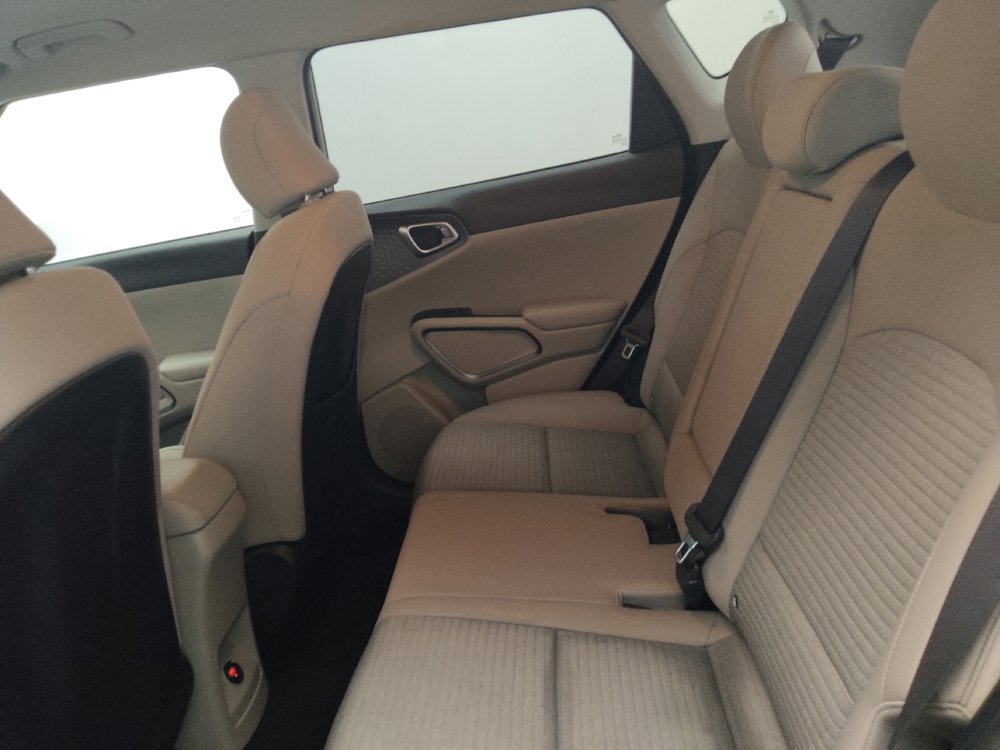 Used 2020 Kia Soul EX FWD image 18