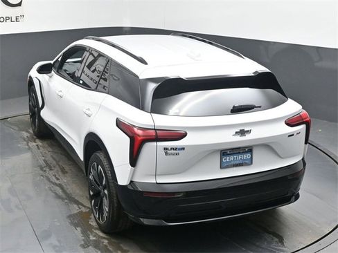 Used 2024 Chevrolet Blazer EV RS image 56