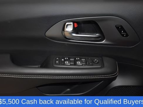 New 2026 Chrysler Pacifica Select w/ S Appearance Package FWD image 31