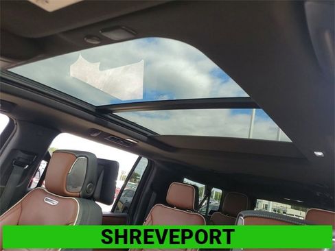 Certified 2024 GMC Yukon XL Denali Ultimate image 19