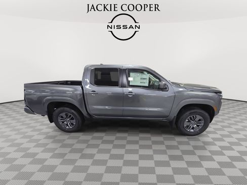 New 2026 Nissan Frontier SV w/ Tow Package image 4