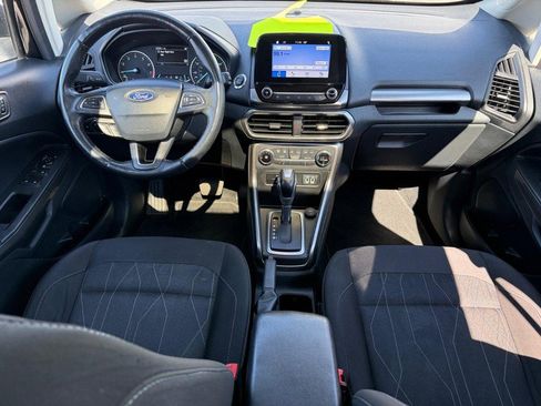 Used 2019 Ford EcoSport SE image 12