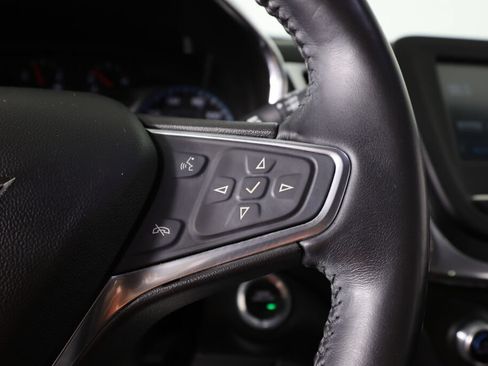 Used 2018 Chevrolet Equinox LT FWD image 35