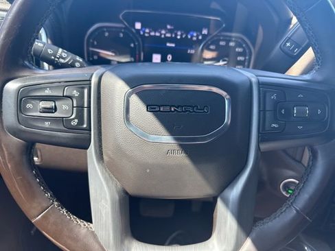 Used 2023 GMC Sierra 2500 Denali image 12