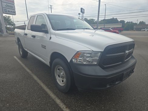 Used 2017 RAM 1500 Tradesman w/ Popular Equipment Group AWD/4WD image 3