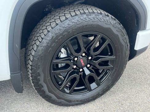 New 2026 GMC Sierra 1500 Elevation image 21