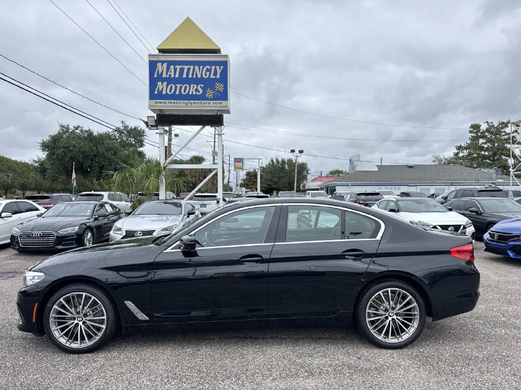 Used 2020 BMW 530i w/ Premium Package RWD image 5