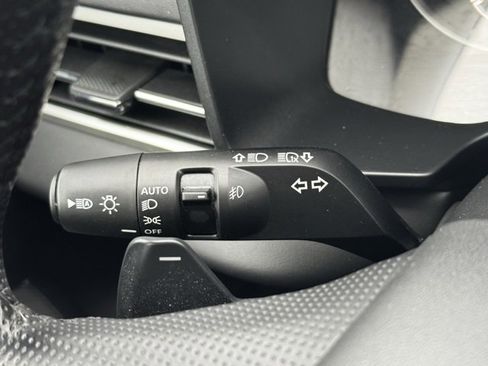 Used 2024 Mitsubishi Outlander SE image 26