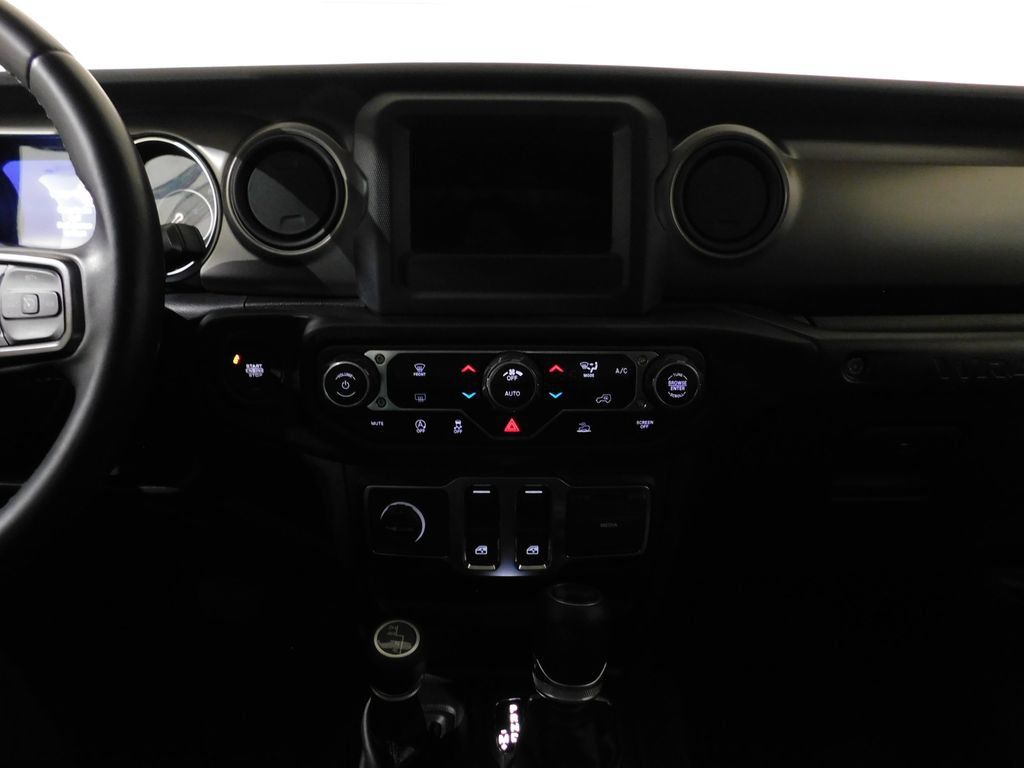Used 2021 Jeep Wrangler Sport AWD/4WD image 41