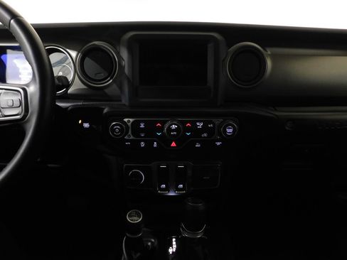 Used 2021 Jeep Wrangler Sport AWD/4WD image 41