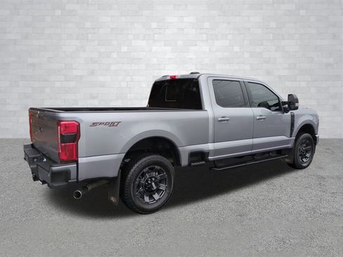 Certified 2024 Ford F250 Lariat w/ Sport Appearance Package image 4
